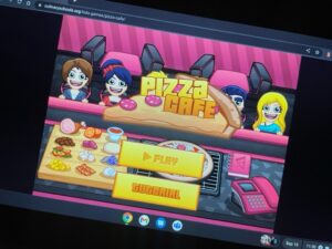 Food and Cooking Games While on Vacation